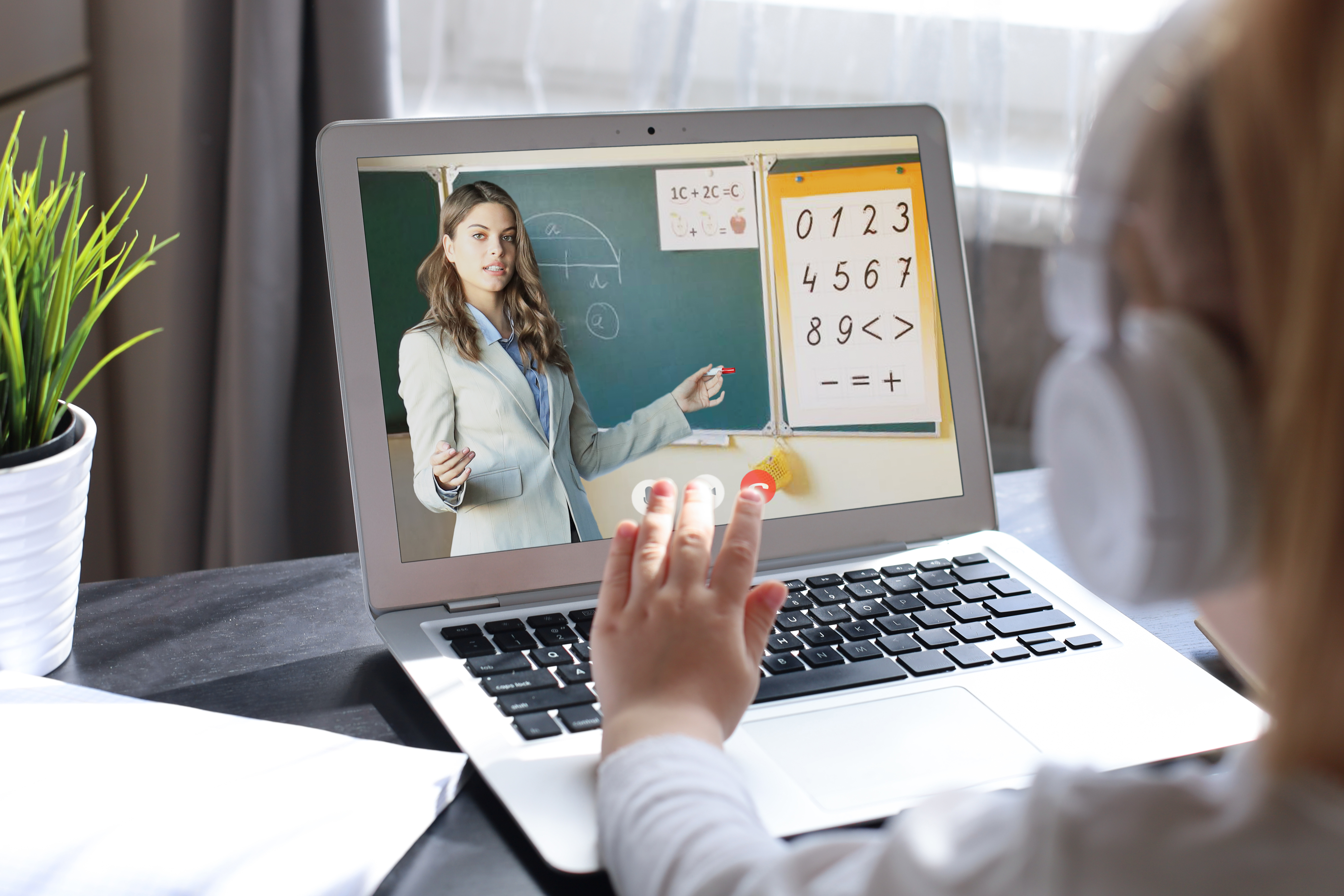 adayintheclassroom.v.connct